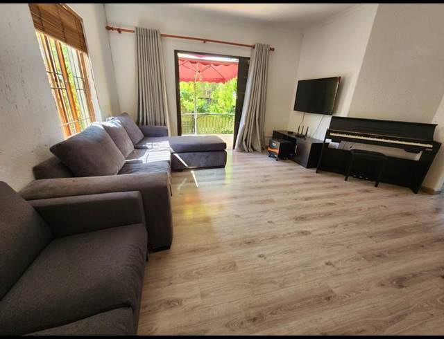 2 BEDROOM PROPERTY TO RENT IN SUNNINGHILL